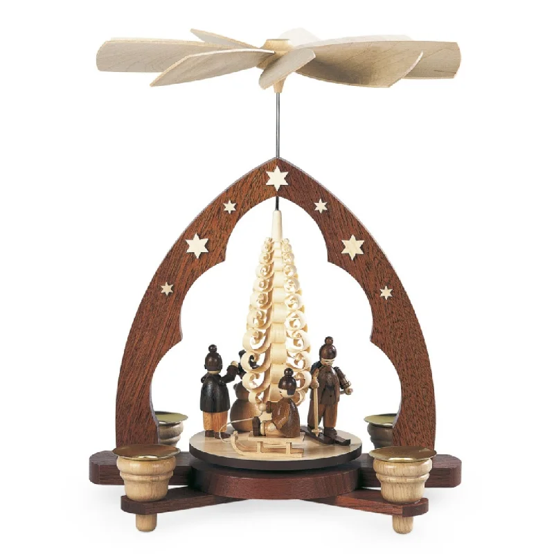 Children in Winter Pyramid, One Tier by Mueller GmbH