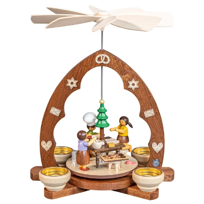 Christmas in Bakery, One Tier Pyramid by Mueller GmbH