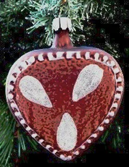 Liebkucken Heart Ornament by Old German Christmas