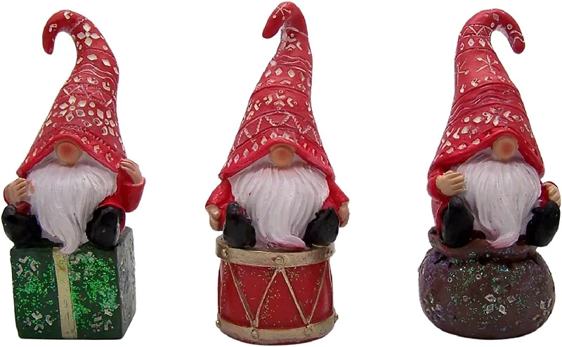 3.1" Resin Sitting Gnome Ornament